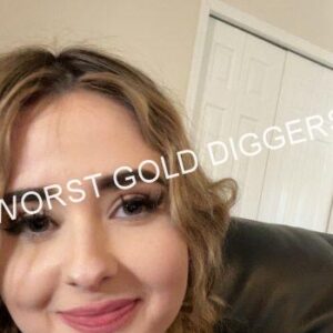 Alison Atanasovic Gold Digger