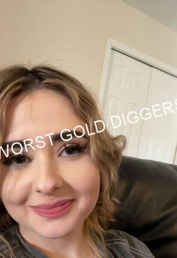 Alison Atanasovic Gold Digger